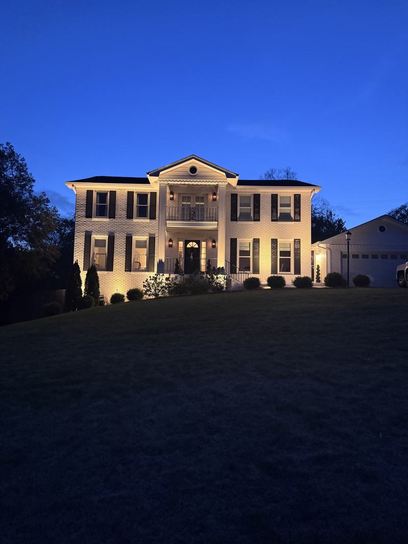 Front of House — outdoor lighting near Birmingham, AL